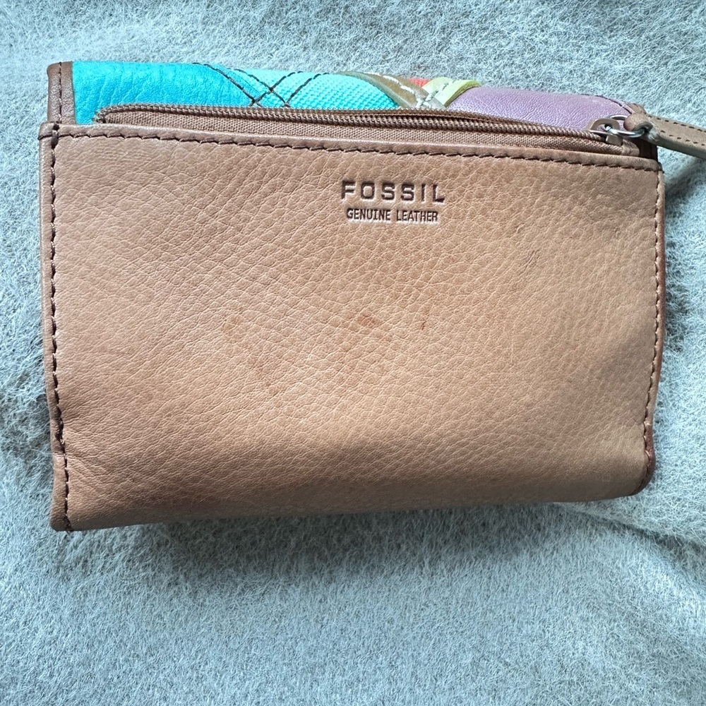 Fossil Multicolor Patchwork Wallet - Picture 3 of 5
